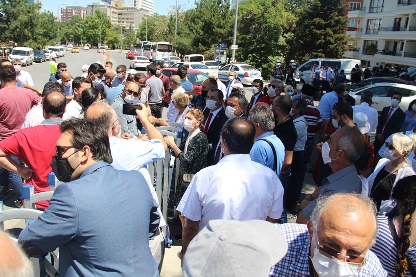 LOZAN KUTLAMALARINI ENGELLEMEK SİYASAL BİR SALDIRIDIR! | EĞİTİM İŞ