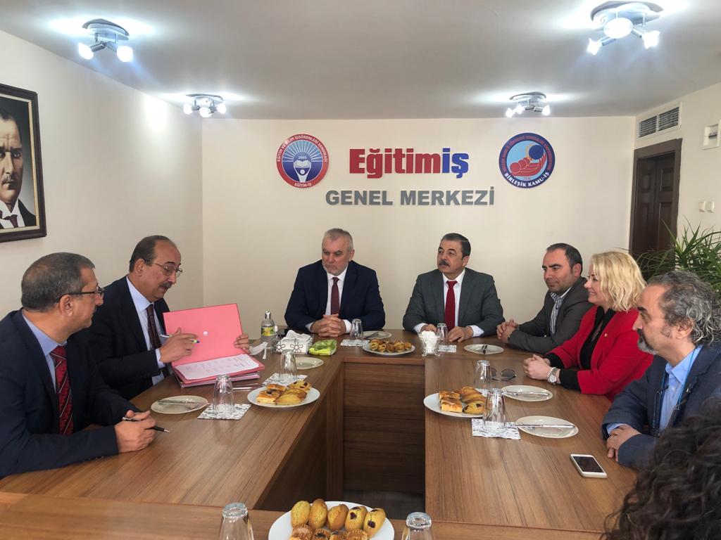 ÇALIŞANLARIMIZIN TOPLU SÖZLEŞMESİNİ İMZALADIK | EĞİTİM İŞ