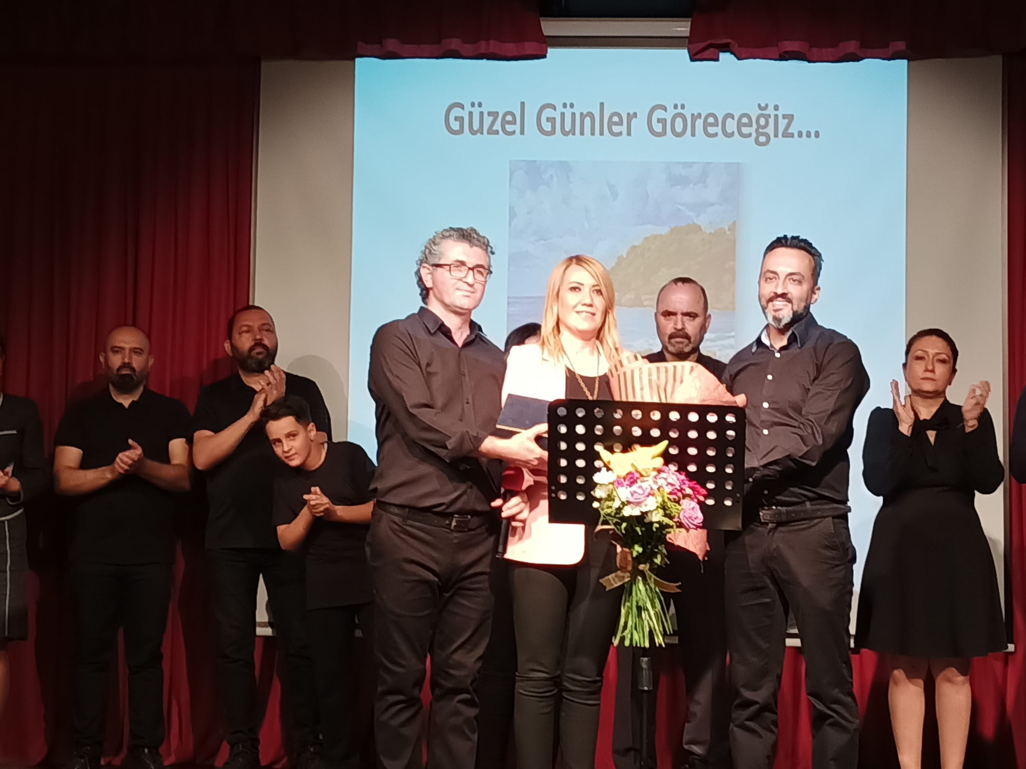 DENİZLİ ŞUBEMİZDEN, NAZIM İLE ÖZGÜRLÜĞE ŞİİR DİNLETİSİ  | EĞİTİM İŞ