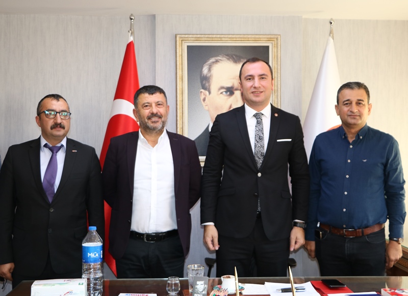 CHP’Lİ AĞBABA VE BULUT SENDİKAMIZI ZİYARET ETTİ | EĞİTİM İŞ