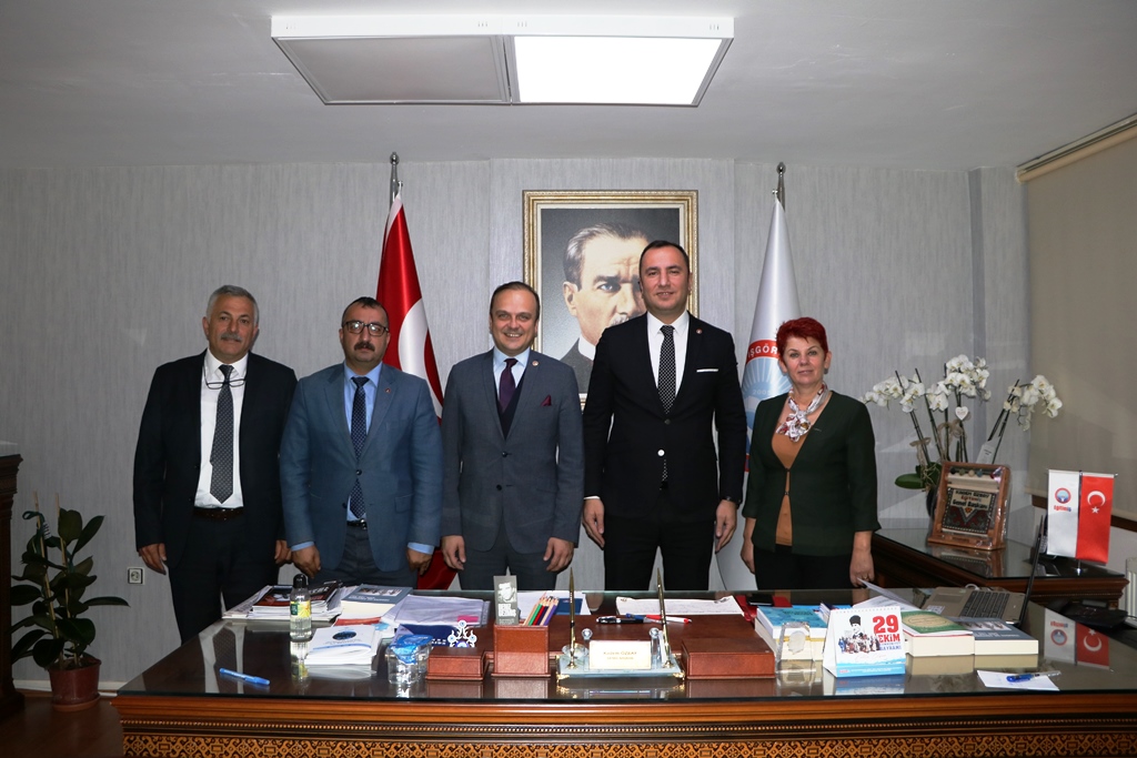 CHP’Lİ TIĞLI SENDİKAMIZI ZİYARET ETTİ | EĞİTİM İŞ